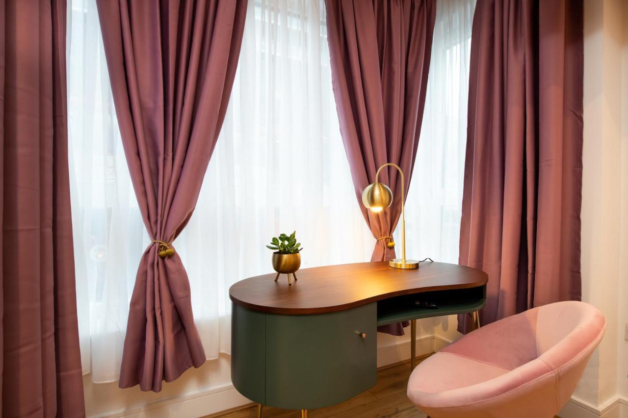 London Nino Apartments Екстериор снимка