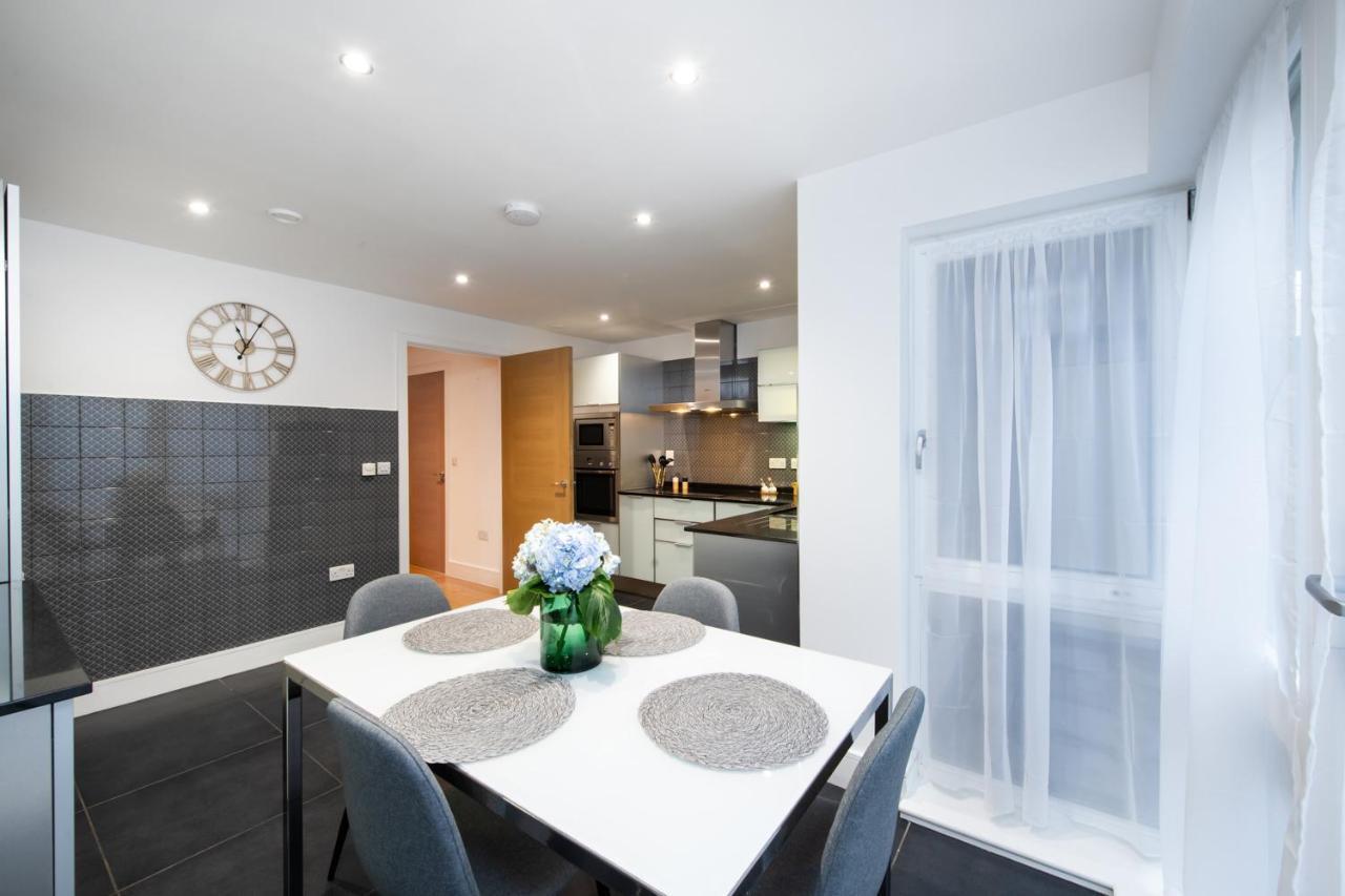 London Nino Apartments Екстериор снимка