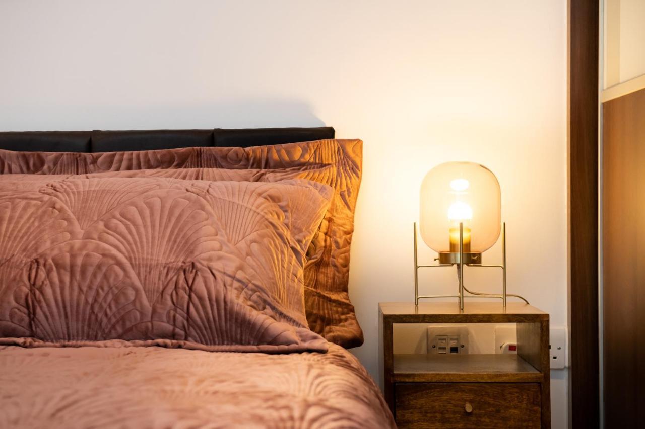 London Nino Apartments Екстериор снимка