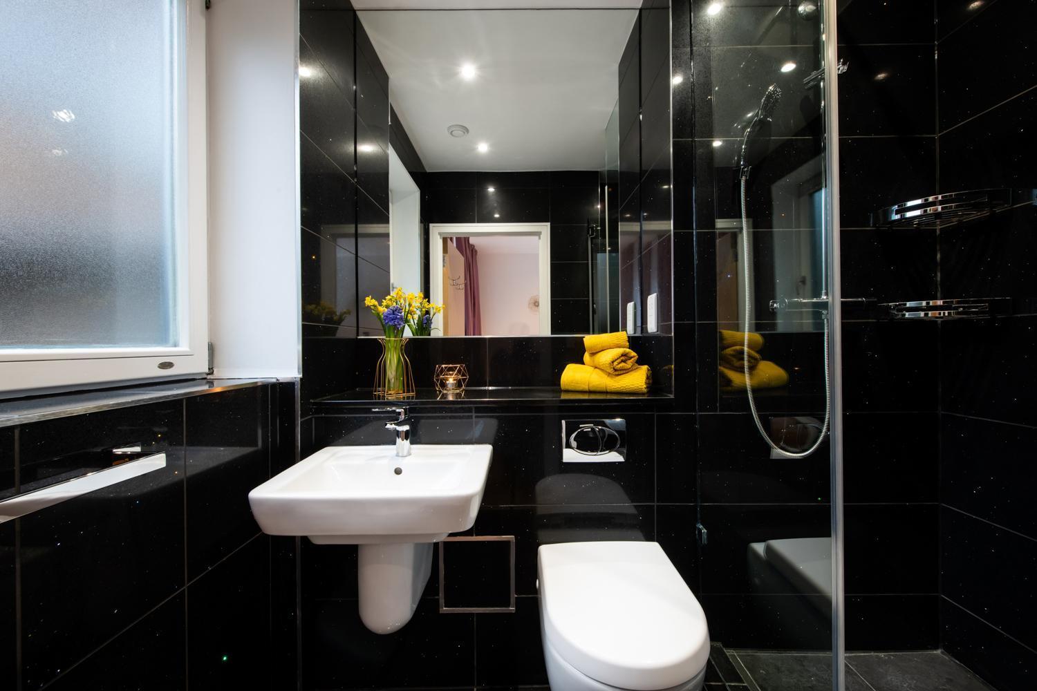 London Nino Apartments Екстериор снимка